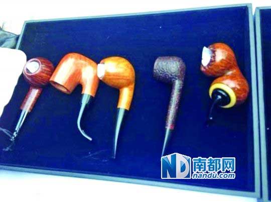 每一把煙斗都有一個(gè)收藏故事,。