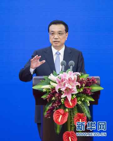 國務(wù)院總理李克強和馬來西亞總理納吉布共同出席并發(fā)表講話。新華社記者王曄攝