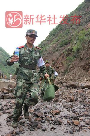 急行軍奔赴災(zāi)區(qū)的謝樵,。