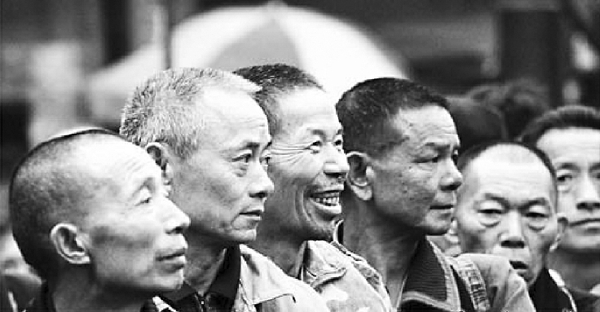 隨著第一代外來務(wù)工人員逐漸到達退休年齡,，他們的養(yǎng)老問題愈發(fā)突顯。
