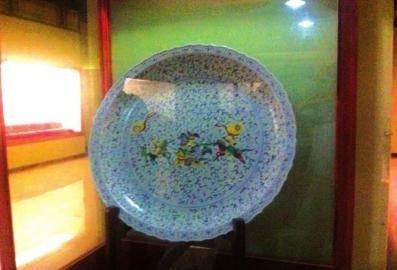 資料圖:在冀寶齋這個(gè)晉代的盤子上,,蜀國內(nèi)訌,,三英不戰(zhàn)呂布戰(zhàn)趙云。圖片來源:華西都市報(bào) 資料圖:在冀寶齋這個(gè)晉代的盤子上,,蜀國內(nèi)訌,,三英不戰(zhàn)呂布戰(zhàn)趙云。圖片來源:華西都市報(bào)