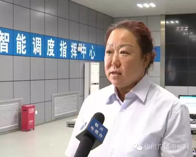 女孩公交上暈倒 司機(jī)送醫(yī)還墊錢