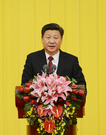 2015年12月31日,，全國政協(xié)在北京舉行新年茶話會,。中共中央總書記,、國家主席、中央軍委主席習(xí)近平在茶話會上發(fā)表重要講話,。    本報(bào)記者姜貴東攝