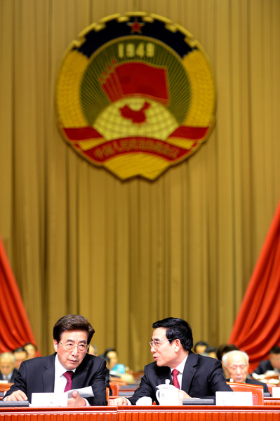 北京市委書記郭金龍和市長王安順在開幕式現(xiàn)場交流,。1111