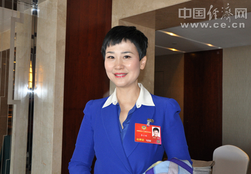 全國政協(xié)委員、中國大唐集團公司副總經(jīng)理李小琳,。記者馬常艷攝