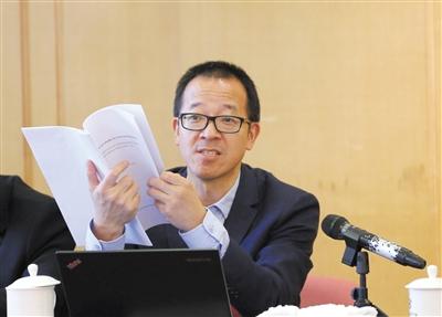 俞敏洪 全國政協(xié)委員、新東方教育科技集團(tuán)董事長 新京報記者 薛珺 攝