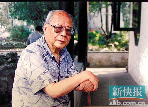 簡(jiǎn)介 王季遷(1907-2003) 又名王己千。由于嫌“季遷”筆劃太多,改為“己千”,取“人十之,己千之”之意,。他稱:“別人學(xué)十次就會(huì)的東西,我要學(xué)一千次,因我的天分沒(méi)有別人高”,。1907年生于蘇州,早年師從收藏家兼畫家吳湖帆,晚年定居美國(guó)。他的藏品涵蓋宋,、元,、明、清歷代珍品。晚年,王季遷將大量藏畫賣給美國(guó)紐約大都會(huì)博物館,由此毀譽(yù)不一,。