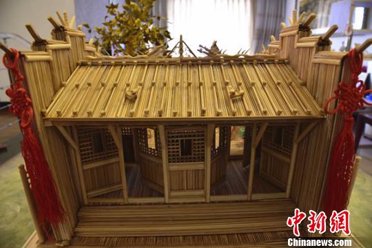 竹簽版“春秋祠”,。　蘇忠國(guó)　攝