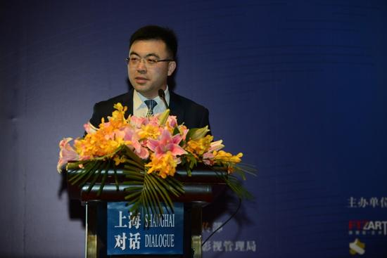 國家對外文化貿(mào)易基地副董事長,、上海自貿(mào)區(qū)國際文化投資發(fā)展有限公司總經(jīng)理胡環(huán)中