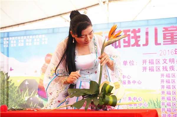 插花表演,。