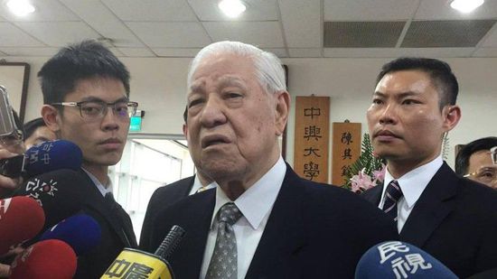 李登輝聲稱沒有“九二共識(shí)” 蔡英文不需要承認(rèn)