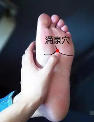腰痛就是腎虛嗎,？養(yǎng)腎必讀的“三字經(jīng)”