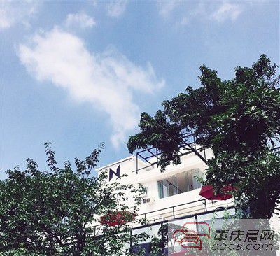 書店外觀設(shè)計感十足,。