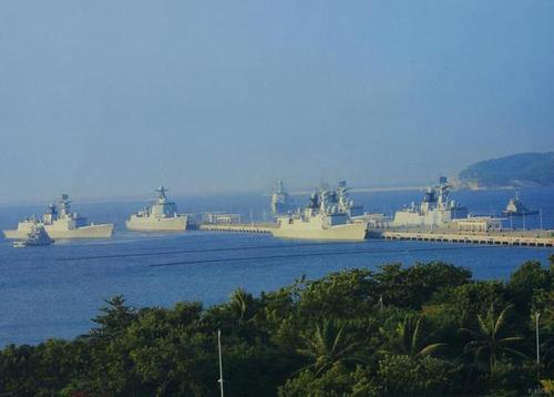 外媒稱中國海軍王牌齊聚三亞 準(zhǔn)備軍演宣示主權(quán)