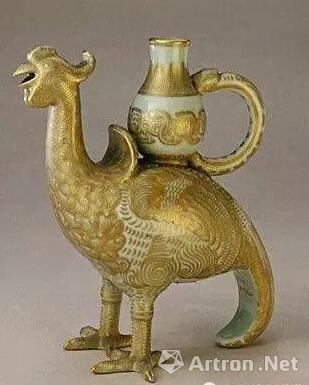 東青釉描金天雞花澆,，清乾隆，高18.3cm,，口徑2.3cm