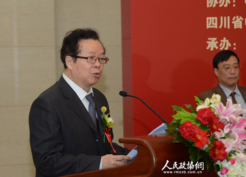 全國政協(xié)委員馮雙白