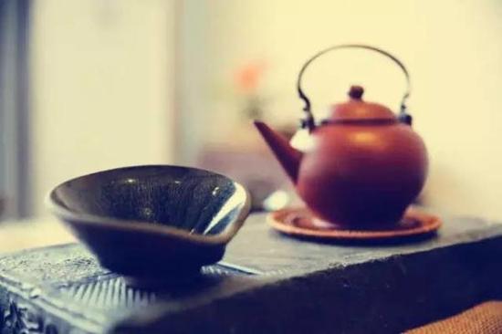 瓷器,，會(huì)是讓你愛(ài)上美學(xué)的“磁”器