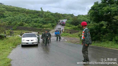 據(jù)報道,，4名死亡官兵是中尉車長吳德偉、安全軍官上士陳世坤,、射手下士陳秉逸,、裝填手張志偉。逃出來的司機是上等兵楊炎霖,。