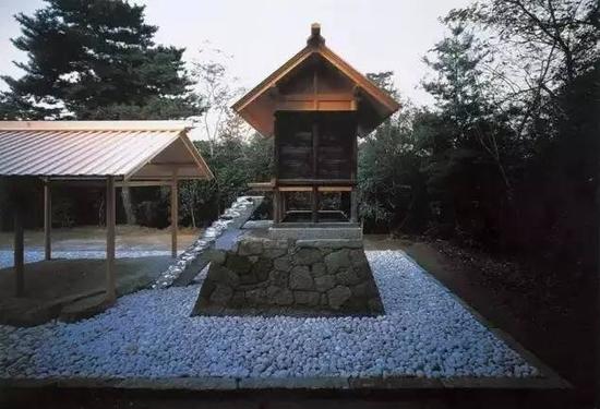 杉本博司 護王神社項目