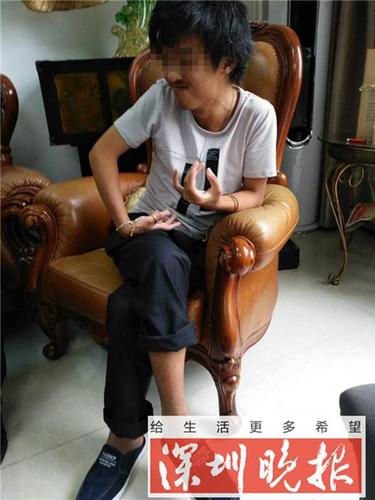大學(xué)生被學(xué)校勸退后找工作受挫 精神失常流落街頭