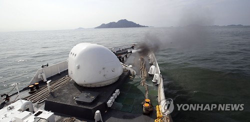 資料圖：韓海警對(duì)中國(guó)漁船執(zhí)法首次使用機(jī)槍射擊,。