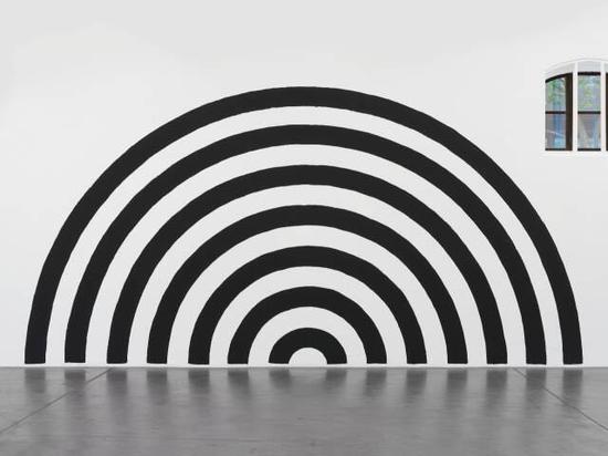 馬丁·克里德，《Work No,。 2491》,，2015。圖片：致謝喬空間
