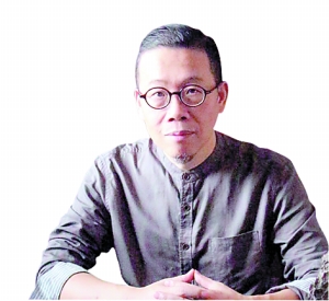 王金聲　　上海市收藏鑒賞家協(xié)會副會長,、華亭文社理事,、簡社社員,。收藏近百年間文人翰墨,。