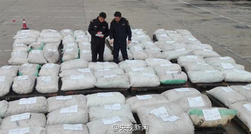 一只穿山甲約有0.4-0.6公斤鱗片,，3噸意味著有5000-7500只穿山甲被殺害。 (央視記者王殿甲)