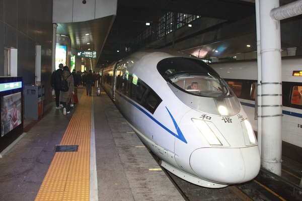 即將首發(fā)的中國(guó)最長(zhǎng)高鐵列車，北京西--昆明南G403次列車,。攝影：李溢春 (3)