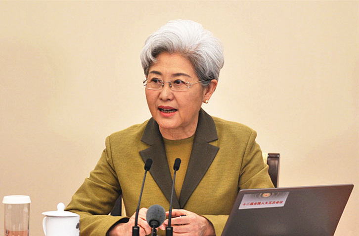 傅瑩：2017年中國國防費(fèi)增長(zhǎng)的幅度是7% 占GDP1.3%