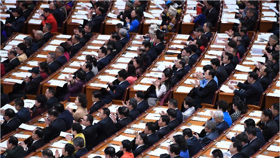 李克強(qiáng)：反腐敗斗爭(zhēng)形成壓倒性態(tài)勢(shì)