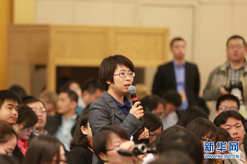 圖為新華社記者提問(wèn)