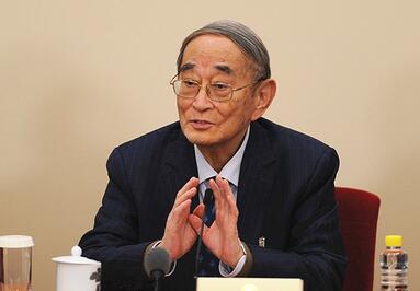 厲以寧：結(jié)構(gòu)性調(diào)整未結(jié)束 