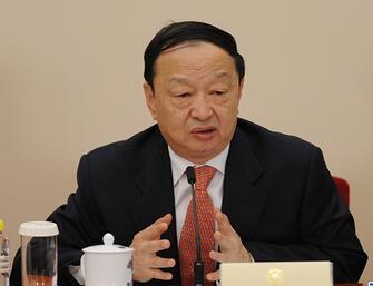 全國(guó)政協(xié)委員常振明回答記者提問(wèn)