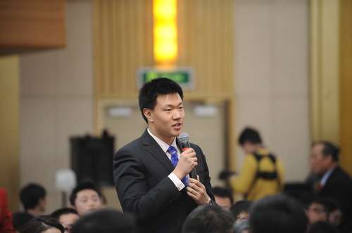 中央電視臺,、央視網(wǎng)記者提問,。
