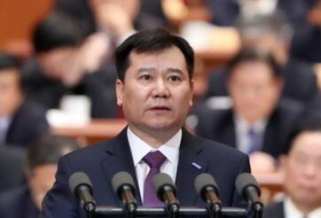張近東：推動(dòng)實(shí)體零售向智慧零售轉(zhuǎn)型