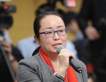 法制日?qǐng)?bào)記者提問國(guó)企“瘦身健體”是否會(huì)導(dǎo)致“下崗潮”