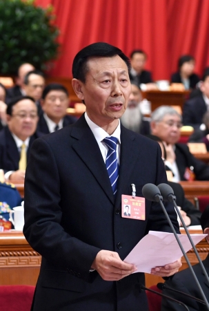 3月10日，全國政協(xié)十二屆五次會議在北京人民大會堂舉行第三次全體會議。陳曉光主持會議,。新華社記者李學(xué)仁攝