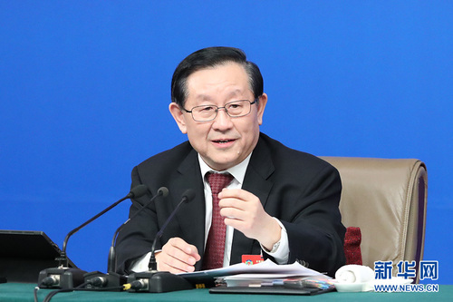 圖為科技部部長萬鋼回答記者提問,。