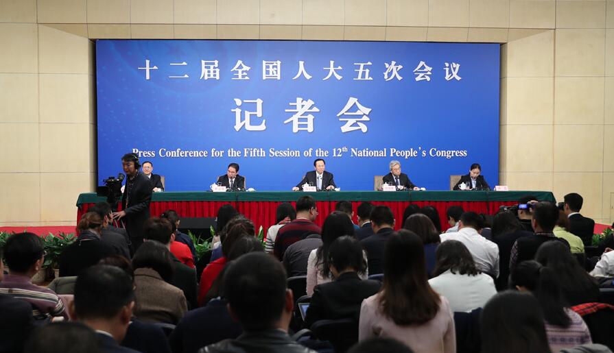 十二屆全國人大五次會(huì)議農(nóng)業(yè)部負(fù)責(zé)人就“推進(jìn)農(nóng)業(yè)供給側(cè)結(jié)構(gòu)性改革”答記者問