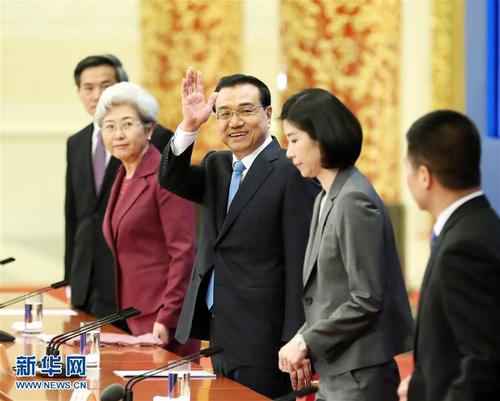 3月15日,，國務(wù)院總理李克強(qiáng)在北京人民大會(huì)堂與中外記者見面,，并回答記者提問,。 新華社記者 馬占成 攝