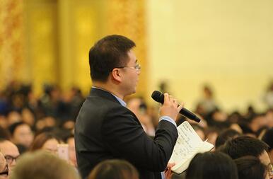 李克強：中國仍是推動全球經(jīng)濟增長的重要力量