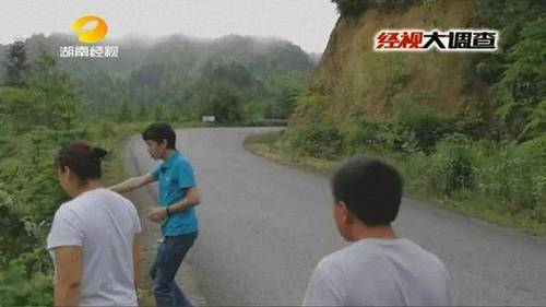 女子車禍身亡 家屬稱遭挾尸要價(jià):不開發(fā)票無(wú)法舉報(bào)