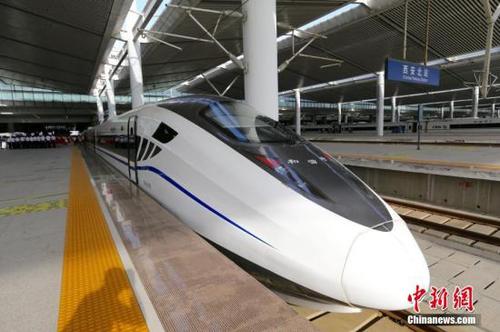 寶蘭高鐵動(dòng)車組列車,。 張遠(yuǎn) 攝