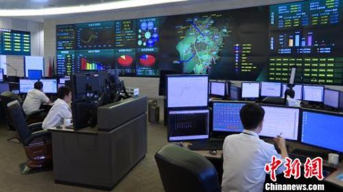 圖為國(guó)網(wǎng)浙江省電力公司調(diào)度中心,。國(guó)網(wǎng)浙江省電力公司供圖