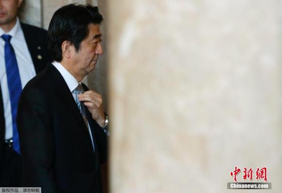 當(dāng)?shù)貢r間2015年1月26日,，日本東京，第三屆安倍內(nèi)閣成立后的首次例行國會即日本第189屆例行國會開幕,。由于發(fā)生人質(zhì)事件,，政府的危機管理和外交安保政策等將成為重要焦點。