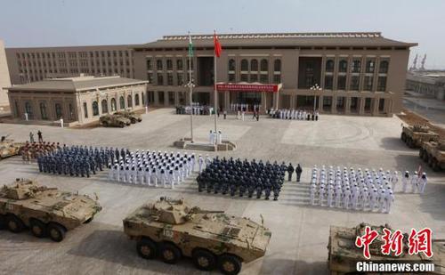 中國(guó)首個(gè)海外基地八一開(kāi)營(yíng) 為海軍提供高效補(bǔ)給