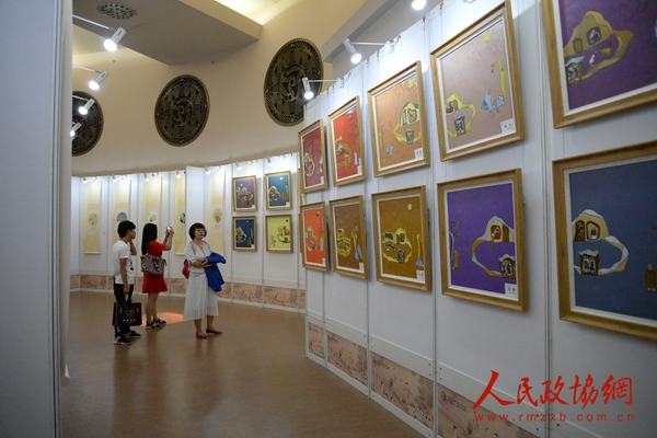 趙學(xué)敏,、林帝浣、袁小樓二十四節(jié)氣詩書畫展現(xiàn)場 (2)