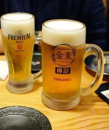 日國民大排檔28年漲價(jià)1元 有顧客卻稱:不愿再去