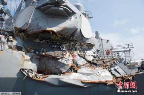 8月18日,，美國海軍公布了其海軍驅逐艦“菲茨杰拉德”號內部破損的照片。